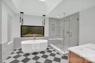 2011 E Barden Rd, Charlotte, NC 28226 - Photo 15