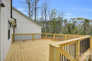 2011 E Barden Rd, Charlotte, NC 28226 - Photo 41