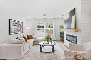 2011 E Barden Rd, Charlotte, NC 28226 - Photo 9