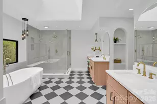 2011 E Barden Rd, Charlotte, NC 28226 - Photo 17