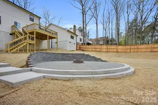 2011 E Barden Rd, Charlotte, NC 28226 - Photo 41