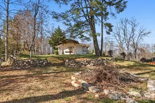 1032 Brightwater Dr, Hendersonville, NC 28739 - Photo 31