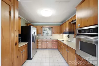 1032 Brightwater Drive, Hendersonville, NC 28739 - Photo 19