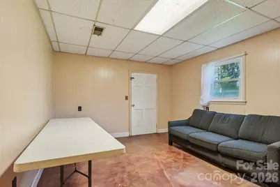 660 S Peace Haven Road, Winston Salem, NC 27103 - Photo 29