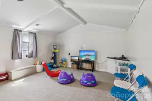 660 S Peace Haven Rd, Winston Salem, NC 27103 - Photo 27