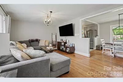 2233 Stonewood Drive, Charlotte, NC 28210 - Photo 3