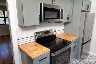 615 Biltmore Avenue #T8, Asheville, NC 28803 - Photo 9