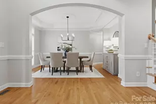 3403 Delamere Dr, Matthews, NC 28104 - Photo 5