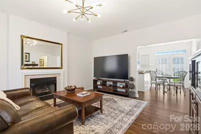 7712 Grapetree Court, Charlotte, NC 28215 - Photo 3