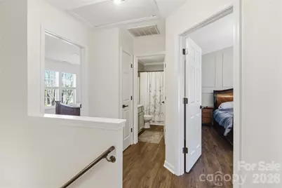 7712 Grapetree Court, Charlotte, NC 28215 - Photo 11