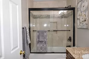 8224 Glamorgan Ln, Matthews, NC 28104 - Photo 41