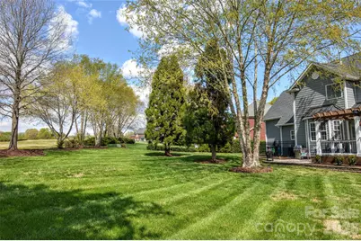 8224 Glamorgan Lane, Matthews, NC 28104 - Photo 13