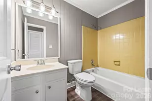 2916 Braewood Pl, Charlotte, NC 28226 - Photo 21