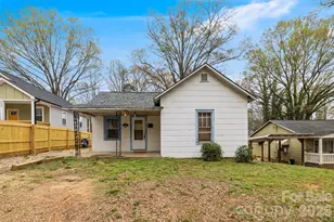 502 Fayetteville Ave, Statesville, NC 28677 - Photo 1