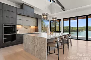 6000 Midsomer Rd, Charlotte, NC 28214 - Photo 17