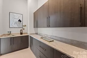 6000 Midsomer Rd, Charlotte, NC 28214 - Photo 21