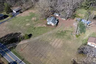 4934 E Nc 10 Hwy, Catawba, NC 28609 - Photo 5