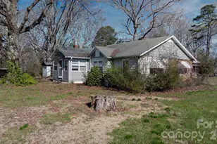 4934 E Nc 10 Hwy, Catawba, NC 28609 - Photo 9