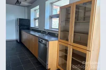 38 1/2 Battery Park Avenue, Asheville, NC 28801 - Photo 9