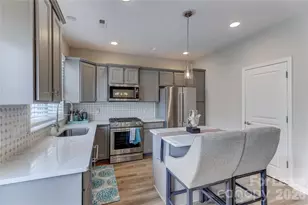 905 Lyndley Dr, Fort Mill, SC 29708 - Photo 13