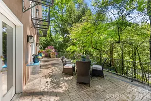 200 Robinhood Rd, Asheville, NC 28804 - Photo 39