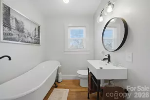 203 8th St NE, Conover, NC 28613 - Photo 33