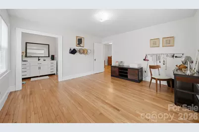 203 8th Street NE, Conover, NC 28613 - Photo 25