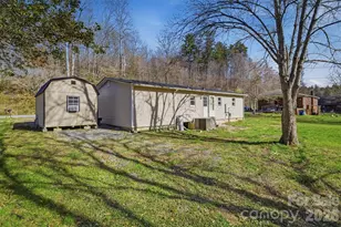 1553 Echo Dr, Lenoir, NC 28645 - Photo 5