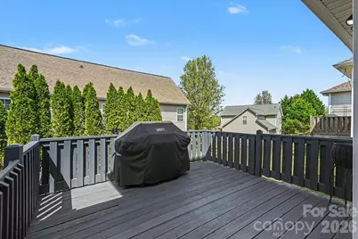 255 19th Avenue SE, Hickory, NC 28602 - Photo 19