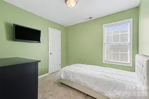 255 19th Ave SE, Hickory, NC 28602 - Photo 17