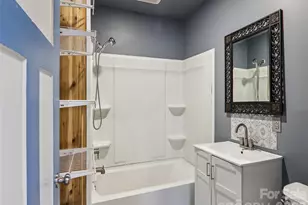 15 Merion Dr, Asheville, NC 28806 - Photo 15