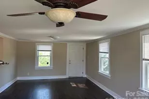 729 Park Dr, Statesville, NC 28677 - Photo 17