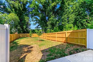 2517 Elon St, Charlotte, NC 28208 - Photo 25