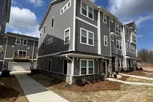 3754 Memorial Pkwy, Charlotte, NC 28217 - Photo 1