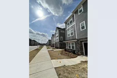 3754 Memorial Parkway, Charlotte, NC 28217 - Photo 3