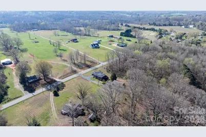 4914 E Nc 10 Highway, Catawba, NC 28609 - Photo 39