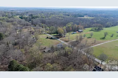 4914 E Nc 10 Highway, Catawba, NC 28609 - Photo 37