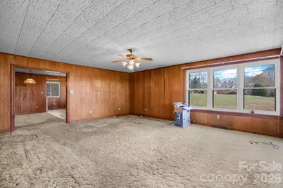 4914 E Nc 10 Highway, Catawba, NC 28609 - Photo 9