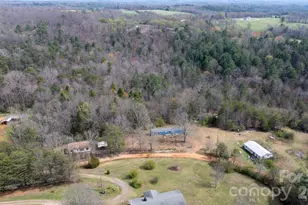 5624 R & R Farm Rd, Connelly Springs, NC 28612 - Photo 37