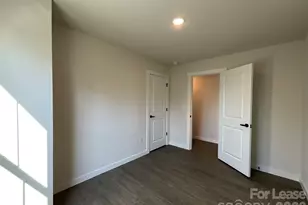 128 18th Street Pl NW, Hickory, NC 28601 - Photo 11