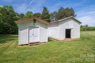 5309 Hickory Grove Rd, Stanley, NC 28164 - Photo 31