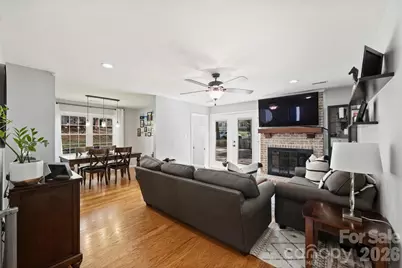 2310 Oldenburg Drive, Charlotte, NC 28210 - Photo 11