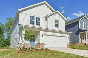 1330 30th St Ln NE, Hickory, NC 28613 - Photo 1
