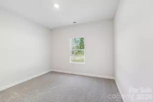 1330 30th St Ln NE, Hickory, NC 28613 - Photo 17