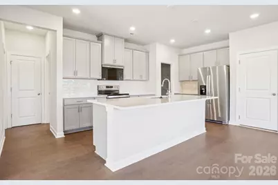 1330 30th Street Lane NE, Conover, NC 28613 - Photo 3