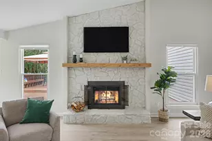 10106 Fairway Ridge Rd, Charlotte, NC 28277 - Photo 7