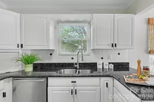 10106 Fairway Ridge Rd, Charlotte, NC 28277 - Photo 15