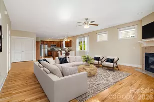 7 Oakhaven Terrace, Asheville, NC 28803 - Photo 7