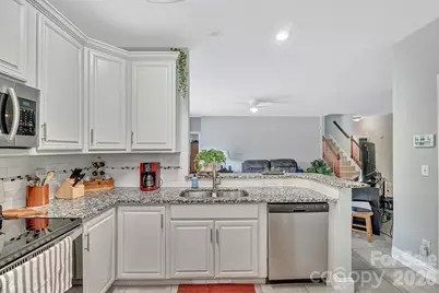 2538 Southside Road, Lincolnton, NC 28092 - Photo 9