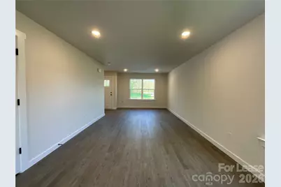 130 18th Street Place NW, Hickory, NC 28601 - Photo 3